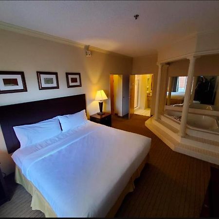 The Arc Hotel Форт Смит Екстериор снимка
