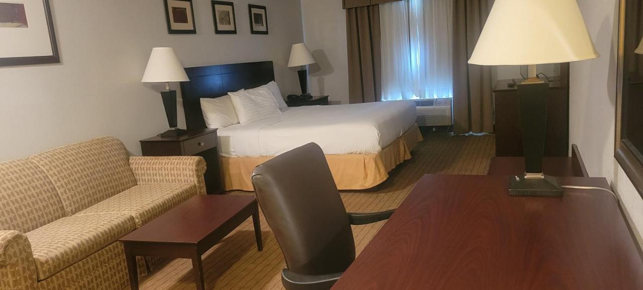 The Arc Hotel Форт Смит Екстериор снимка