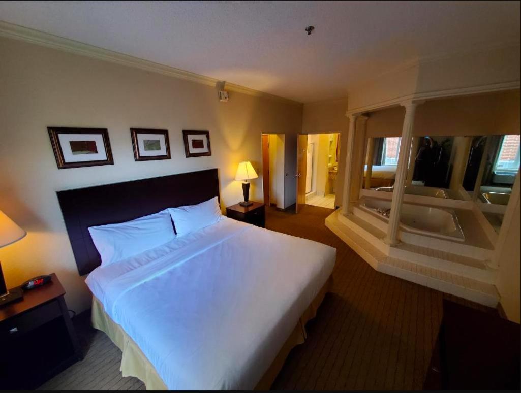 The Arc Hotel Форт Смит Екстериор снимка